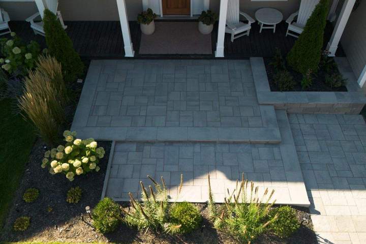 Travaux de construction de murets et pose de pavés Châteauguay